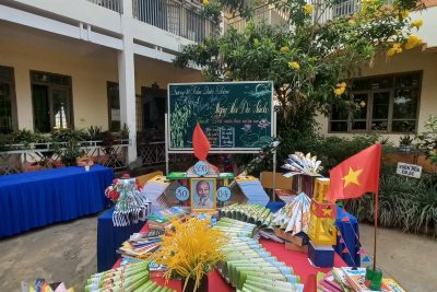 Hưởng ứng ngày Sách Việt Nam (21/4), Liên đội TH Trần Quốc Toản đã tổ chức chương trình Ngày hội đọc sách với nhiều hoạt động ý nghĩa